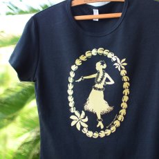 画像2: 半袖フラダンスTシャツ【フラガール＆ピカケレイ (Black)】 (2)