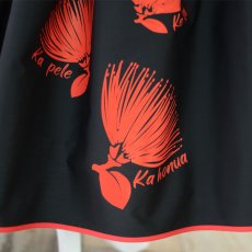 画像3: ・Aloha day Design パイピングパウスカート(黒・レフア柄）フラダンス衣装　７日〜10日営業日後の発送 (3)