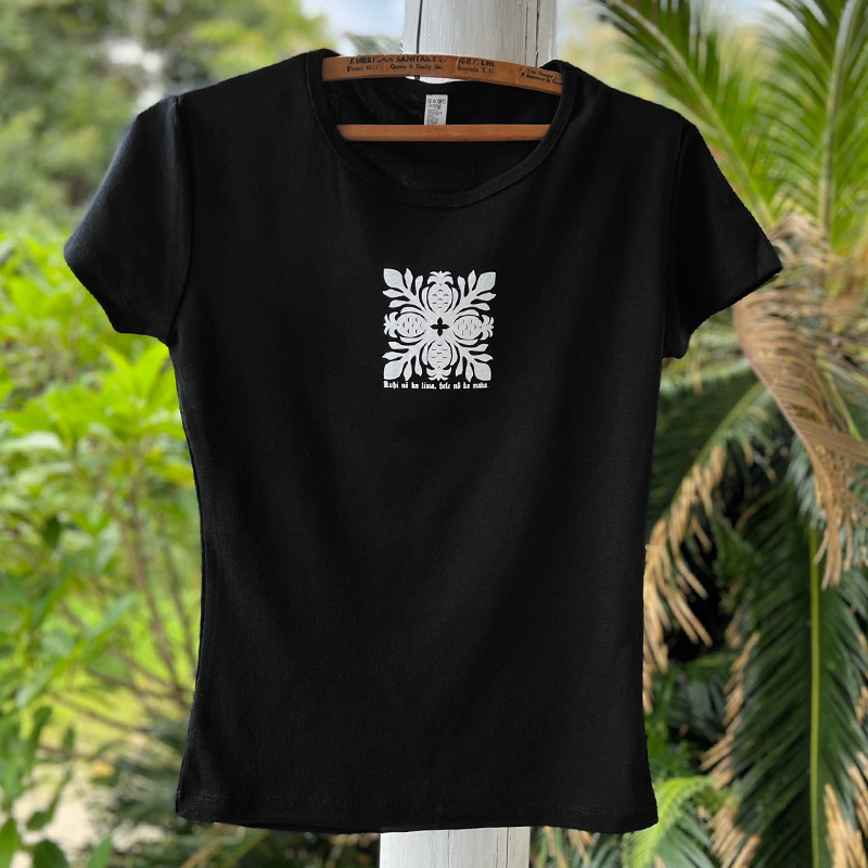 フラダンス専用フラTシャツ||ハワイアンキルト 黒 フラTシャツ 